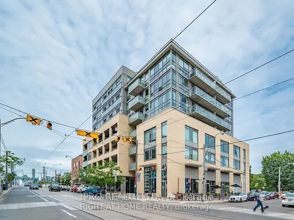 630 Queen St E #413, Toronto, ON M4M 1G3