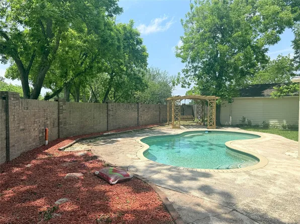 4371 Palmer Plantation Dr, Missouri City, TX 77459