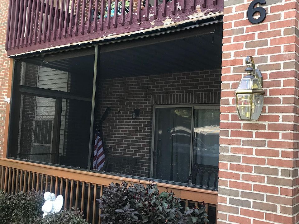 1st image of 2536 Eagles Cir Unit 3