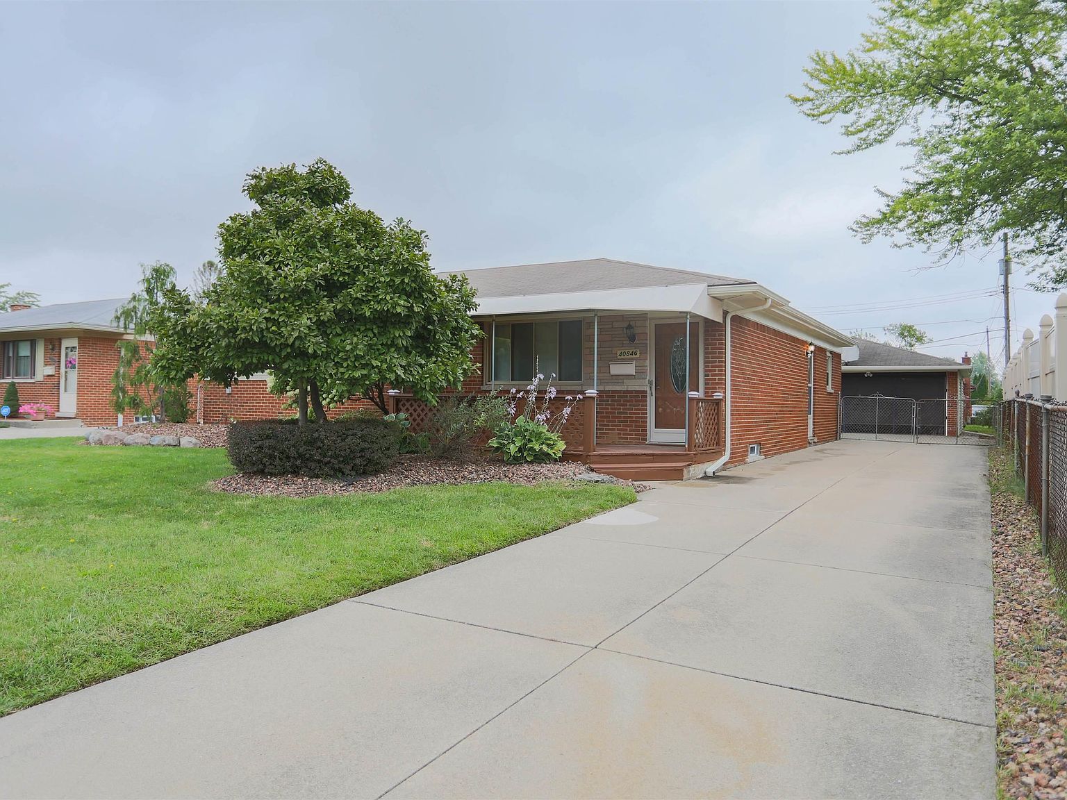 40846 Colony Dr, Sterling Heights, MI 48313 Zillow