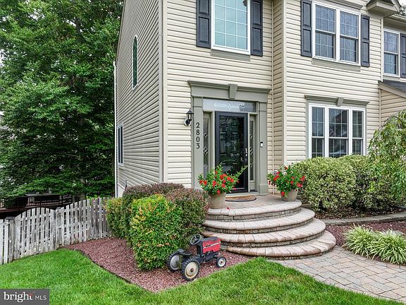 5th image of 2803 Erna Ct