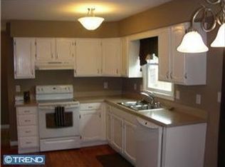 52 Currant Dr, Newark, DE 19702