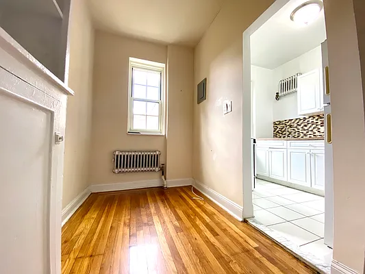 Rented by Compass | media 13