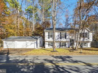 11554 Tomahawk Trl, Lusby, MD 20657