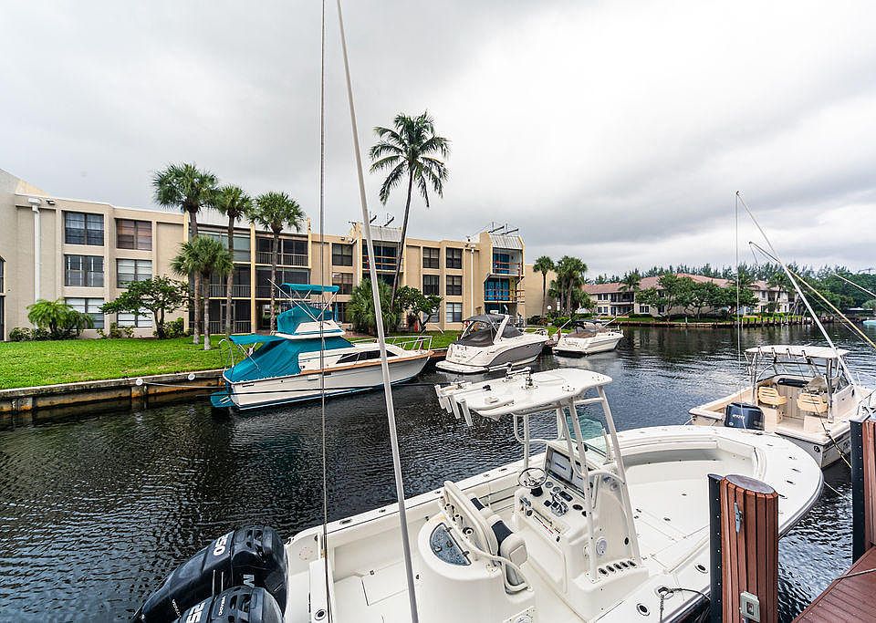 1st image of 6 Royal Palm Way #102
