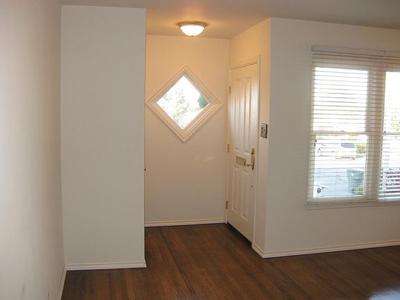 4th image of 5006 Beran St