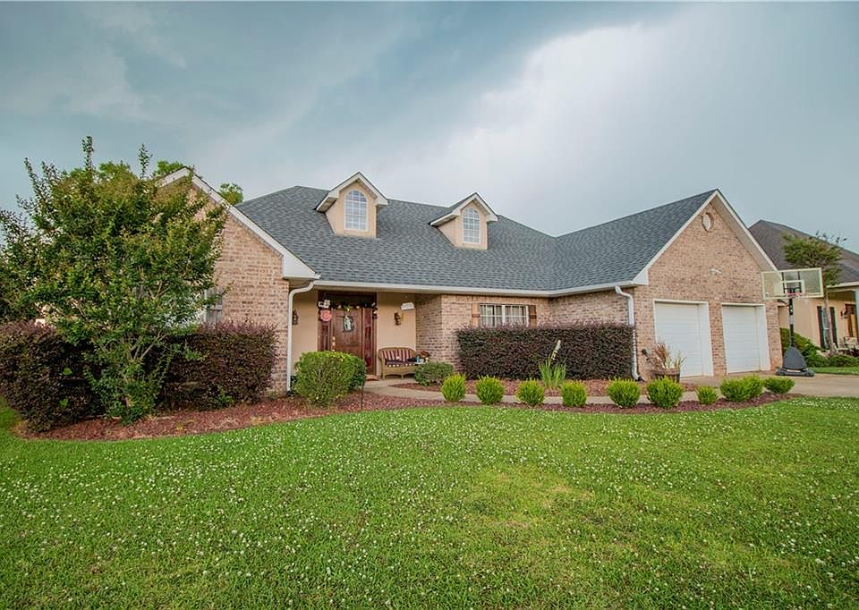 1st image of 5912 Bocage Dr