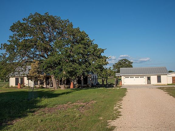 5th image of 1004 Orchard Park Blvd