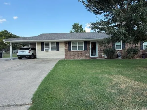 18 Crescent Park Dr, Dewitt, AR 72042
