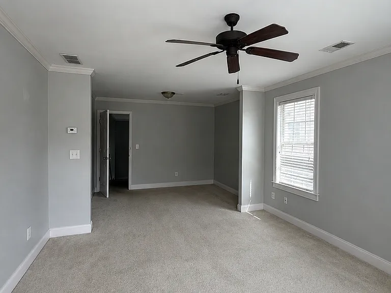 2698 Chamberlain Ct — Photo 15