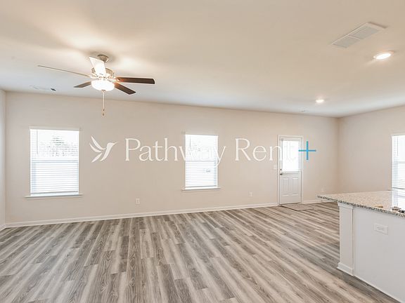 3rd image of 422 Prescott Way