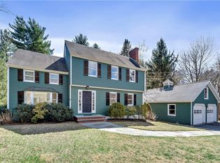 7 Pleasant St, Bedford, NY 10506