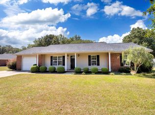 3245 Tuckaway Dr, Sumter, SC 29154