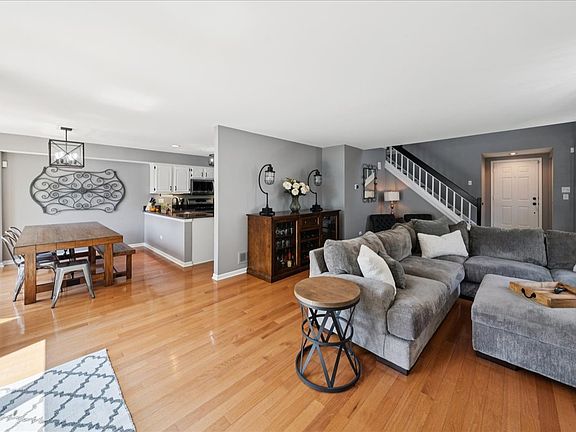 2nd image of 237 Carlisle Ave