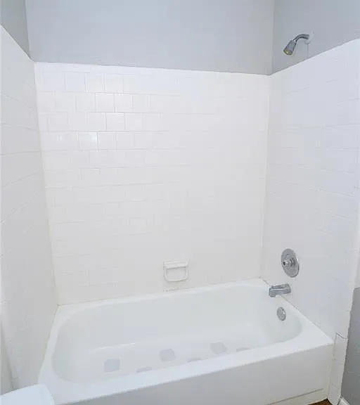 2630 Anthony Hay Ln — Photo 16