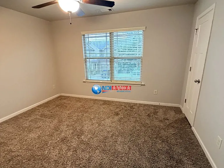 4201 Towncastle Ln — Photo 11