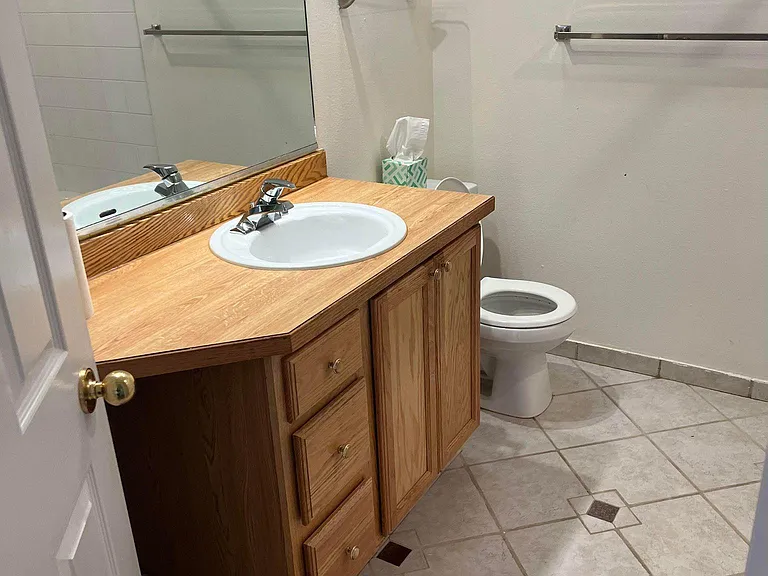 1810 Colony Pl — Photo 8