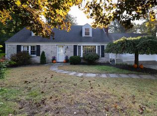 77 E Hill Rd, Canton, CT 06019