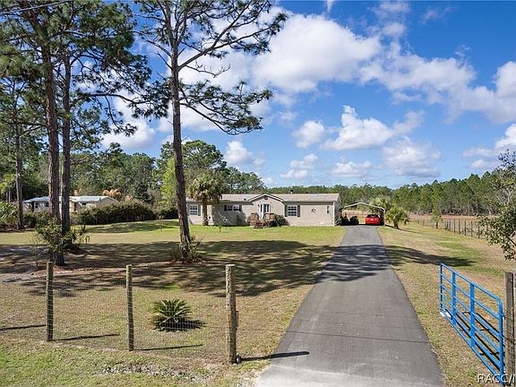 3rd image of 2430 S Wakulla Point