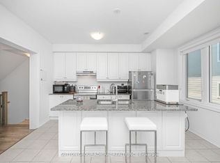82 Hibiscus Ln, Hamilton, ON L8K 0A4