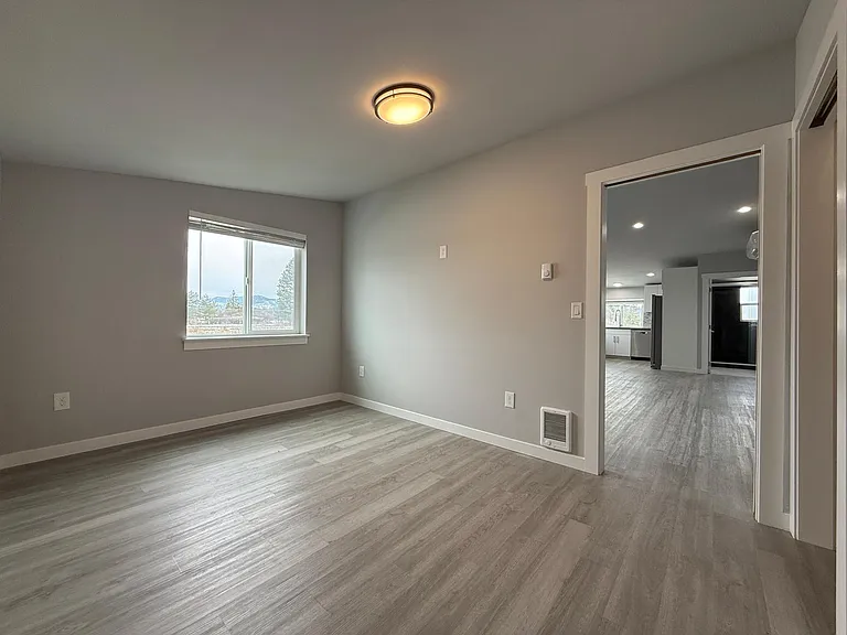 24211 E Wellesley Ave #B — Photo 9