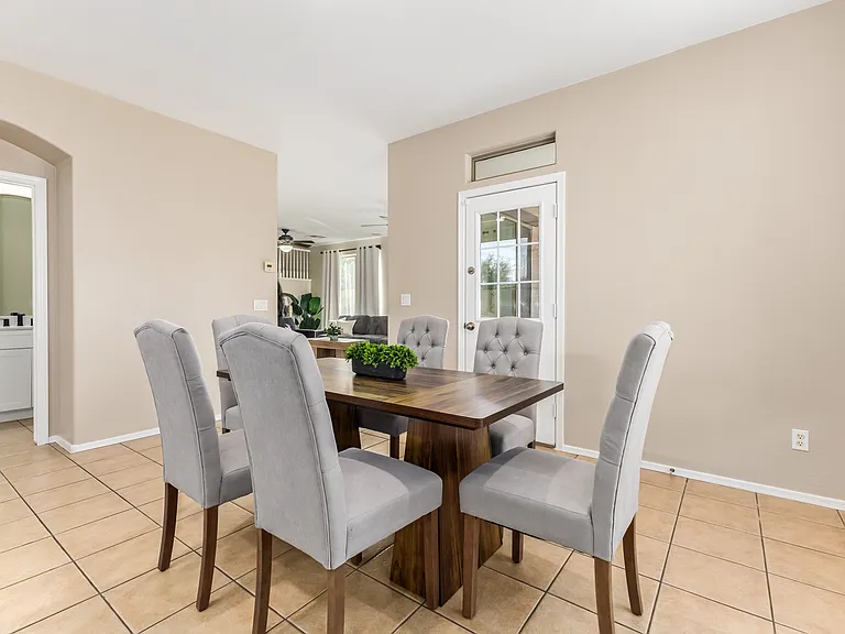 3143 S Southwind Dr — Photo 30