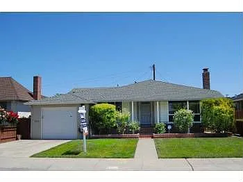 1525 Birch Ave photo 1
