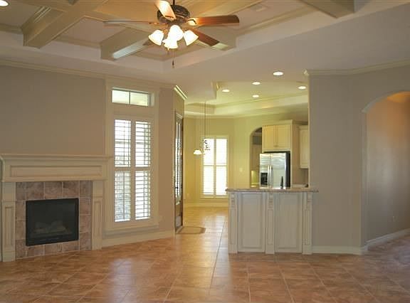 3rd image of 3565 Canyon Ln