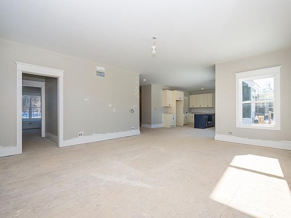 5th image of 38450 N Hoeglund St
