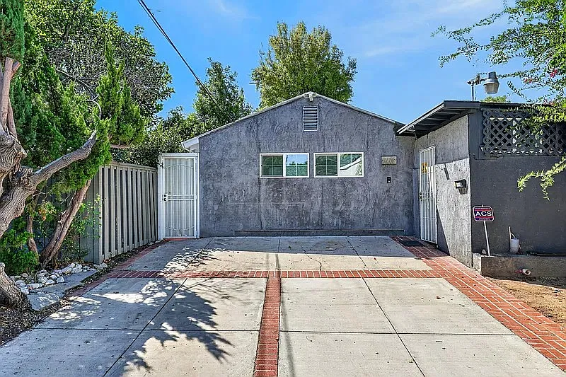 5119 N Morella Ave
