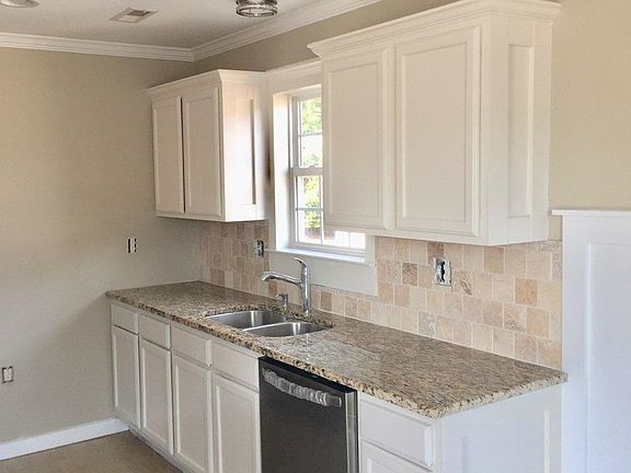2nd image of 307 Gibson Park Dr