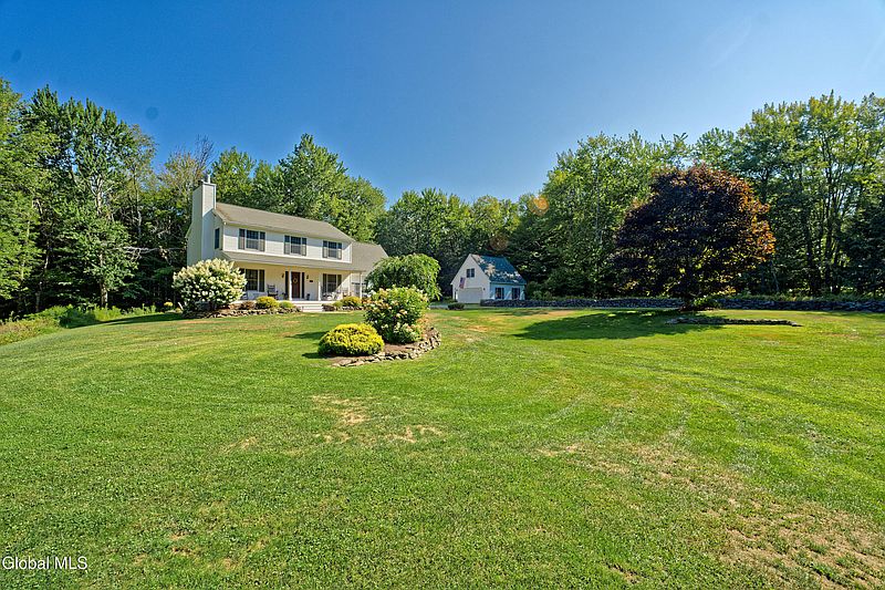 5th image of 81 Lindeman Road