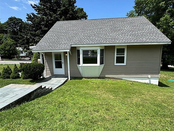 2nd image of 35 Willow Road