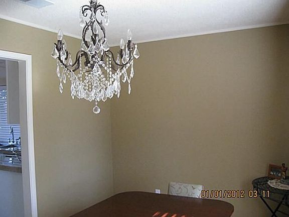4th image of 1819 Blake Dr
