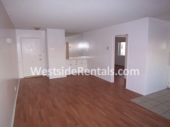 5th image of 200 S Mariposa Ave APT 304