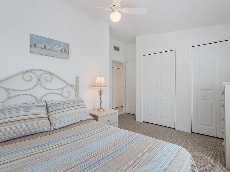 2804 Avenue C — Photo 11