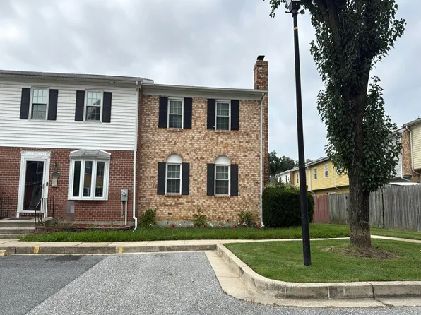 812 Corktree Rd, Middle River, MD 21220
