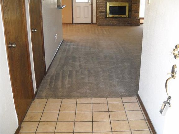 3rd image of 7433 Timberhill Dr