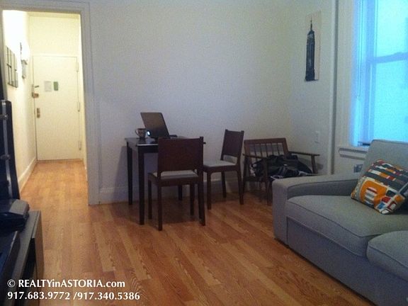 2nd image of 3017 34th St APT 3B