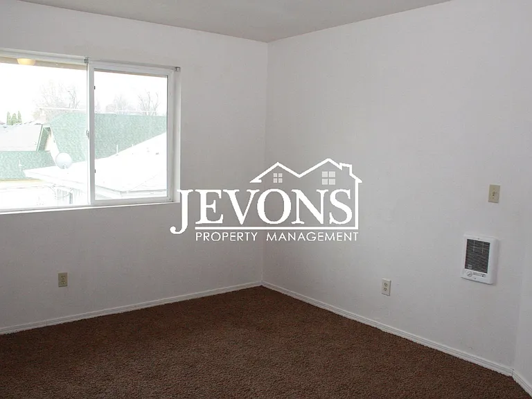 309 N Naches Ave #4 — Photo 15
