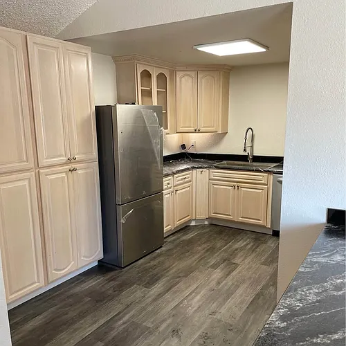 220 W Emerson Ave #9 Photo 1
