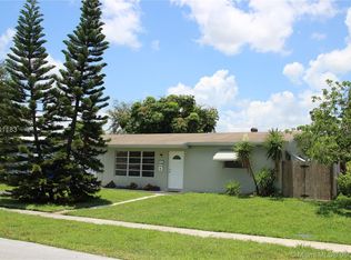 6281 Park St, Hollywood, FL 33024