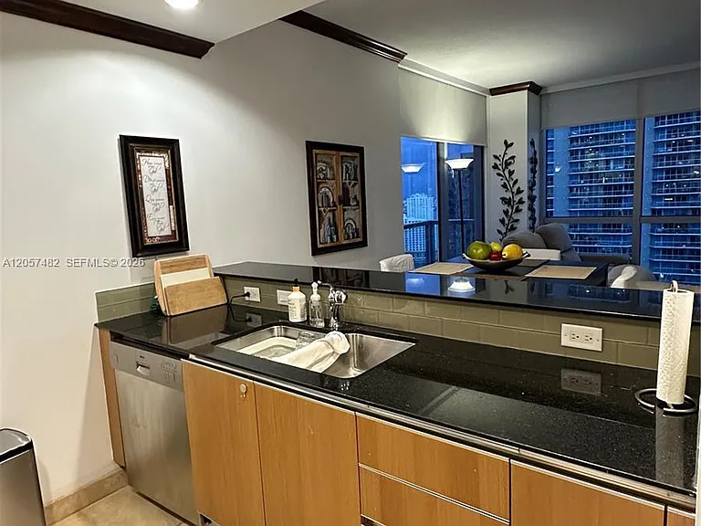 1060 E Brickell Ave #3001 — Photo 13