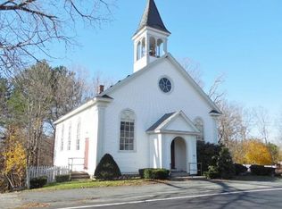 895 Hill St, Northbridge, MA 01534