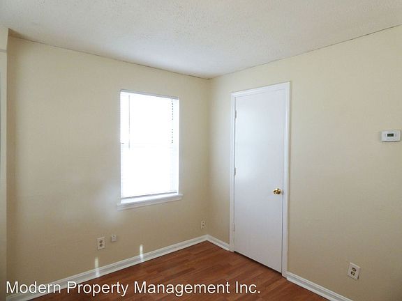 4th image of 748 Breathitt Ave