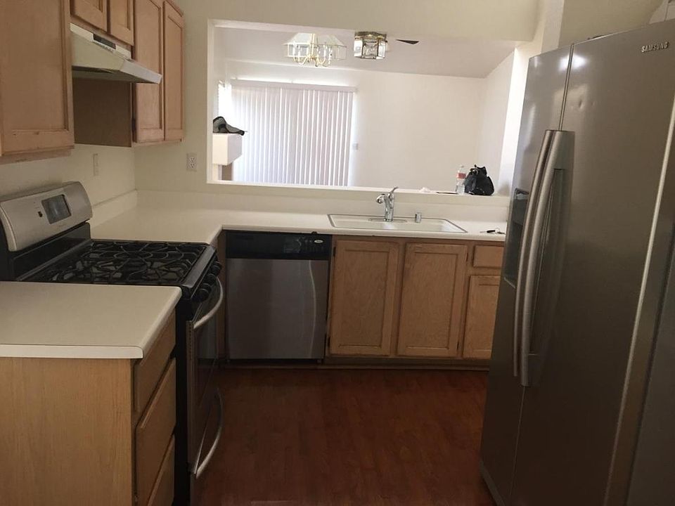 2nd image of 164 Cantamar St