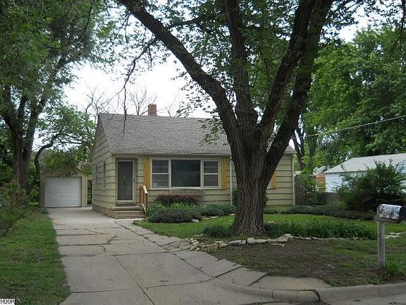 2nd image of 506 W 19th Ave