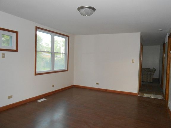 5th image of 8811 Gerritsen Ave #1