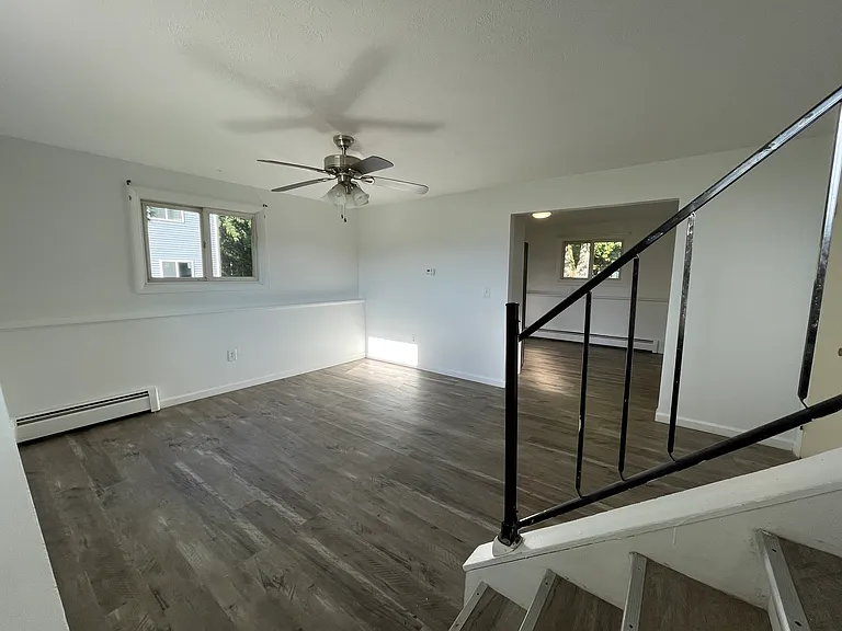 18 Spencer Rd #18 — Photo 5