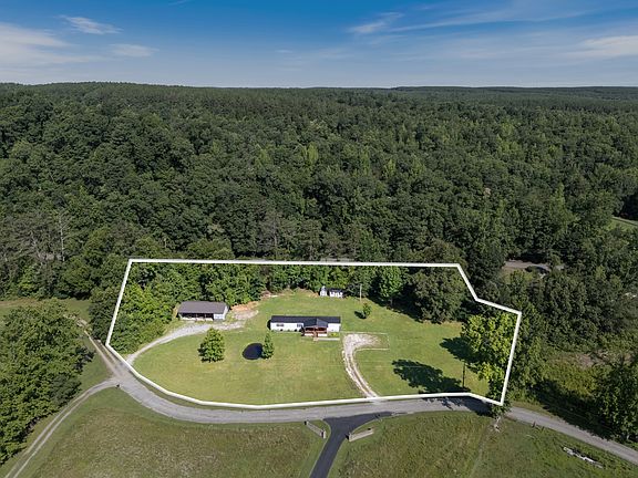 3rd image of 474 Duncan Rd